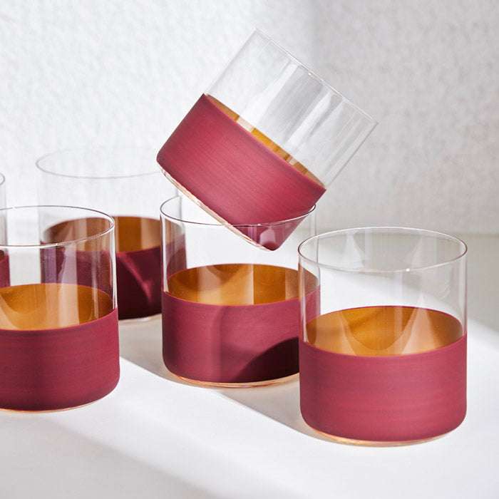WHISKY GLASS - REDElevate your drinking experience with our Whisky Glass in Red, the perfect blend of elegance and functionality. Designed with a modern aesthetic, this glass featuresGlass