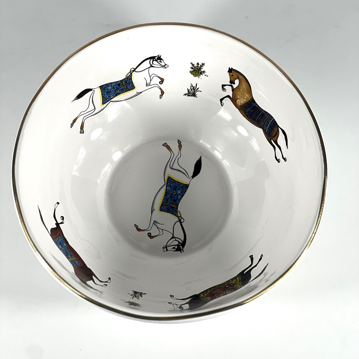 GOLD PLATED HORSE BOWL 25 CM