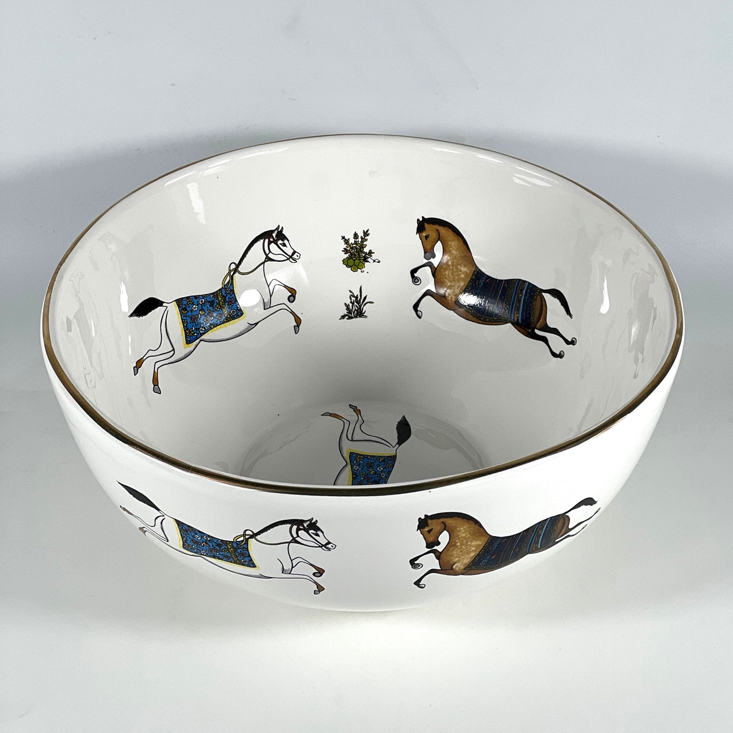GOLD PLATED HORSE BOWL 25 CM