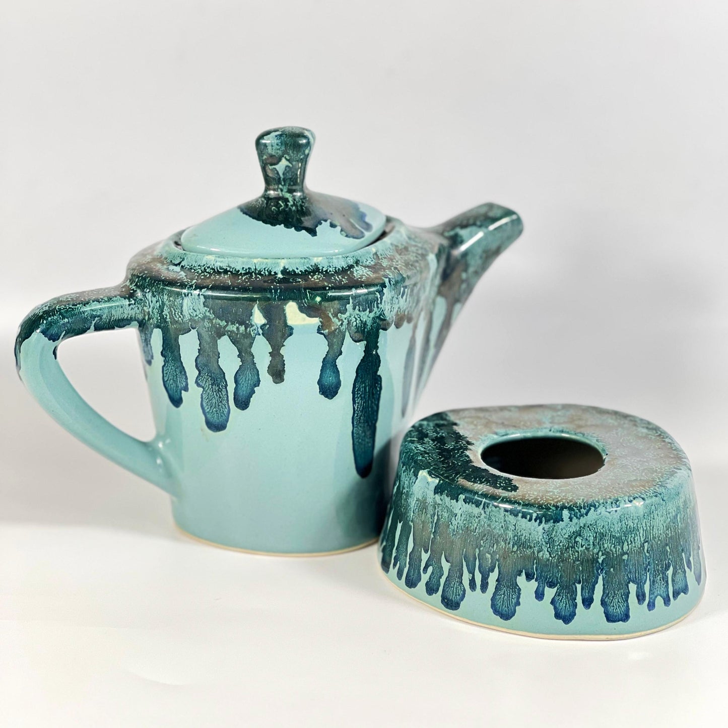 HANDMADE SOLO CERAMIC TEA POT SET OF 2
