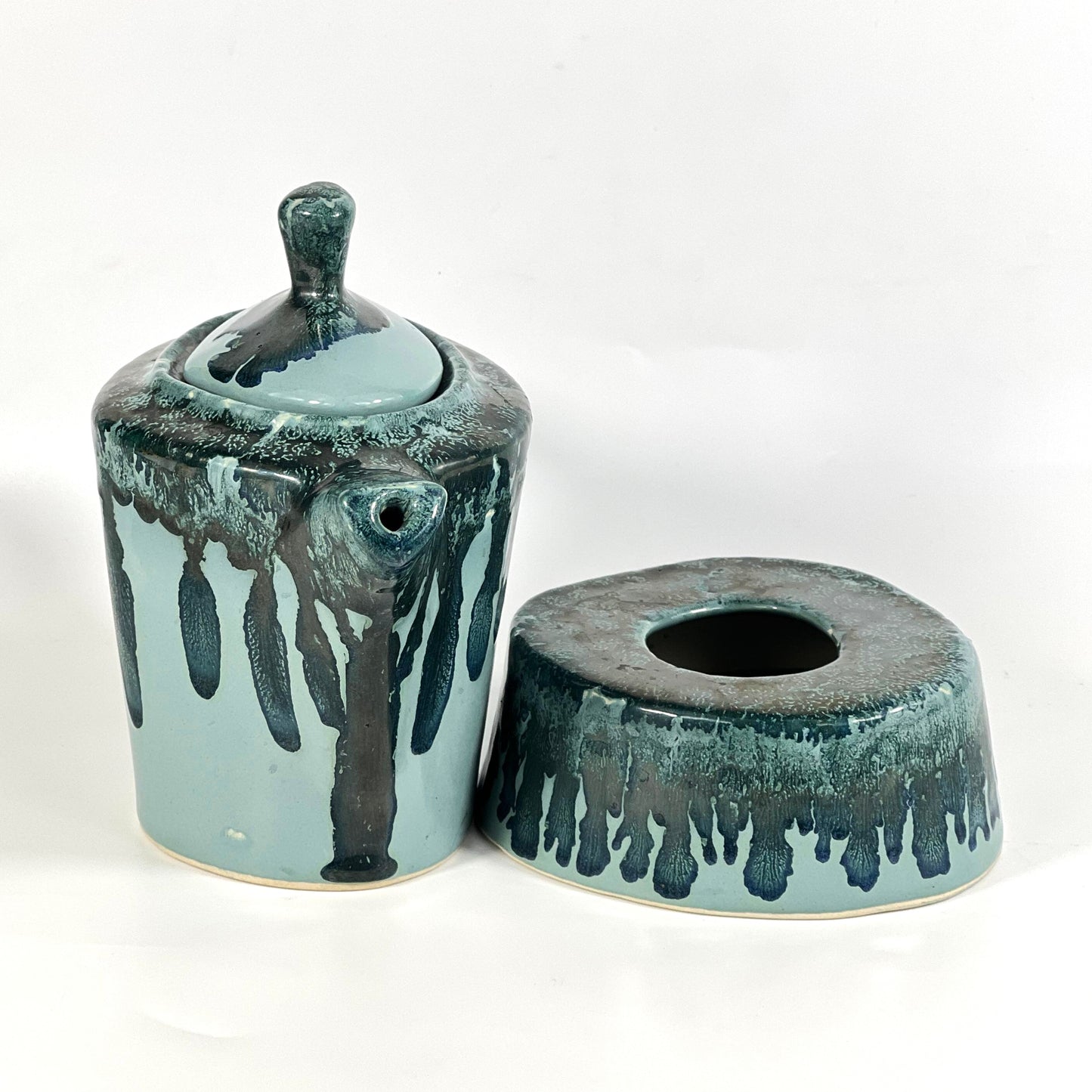 HANDMADE SOLO CERAMIC TEA POT SET OF 2