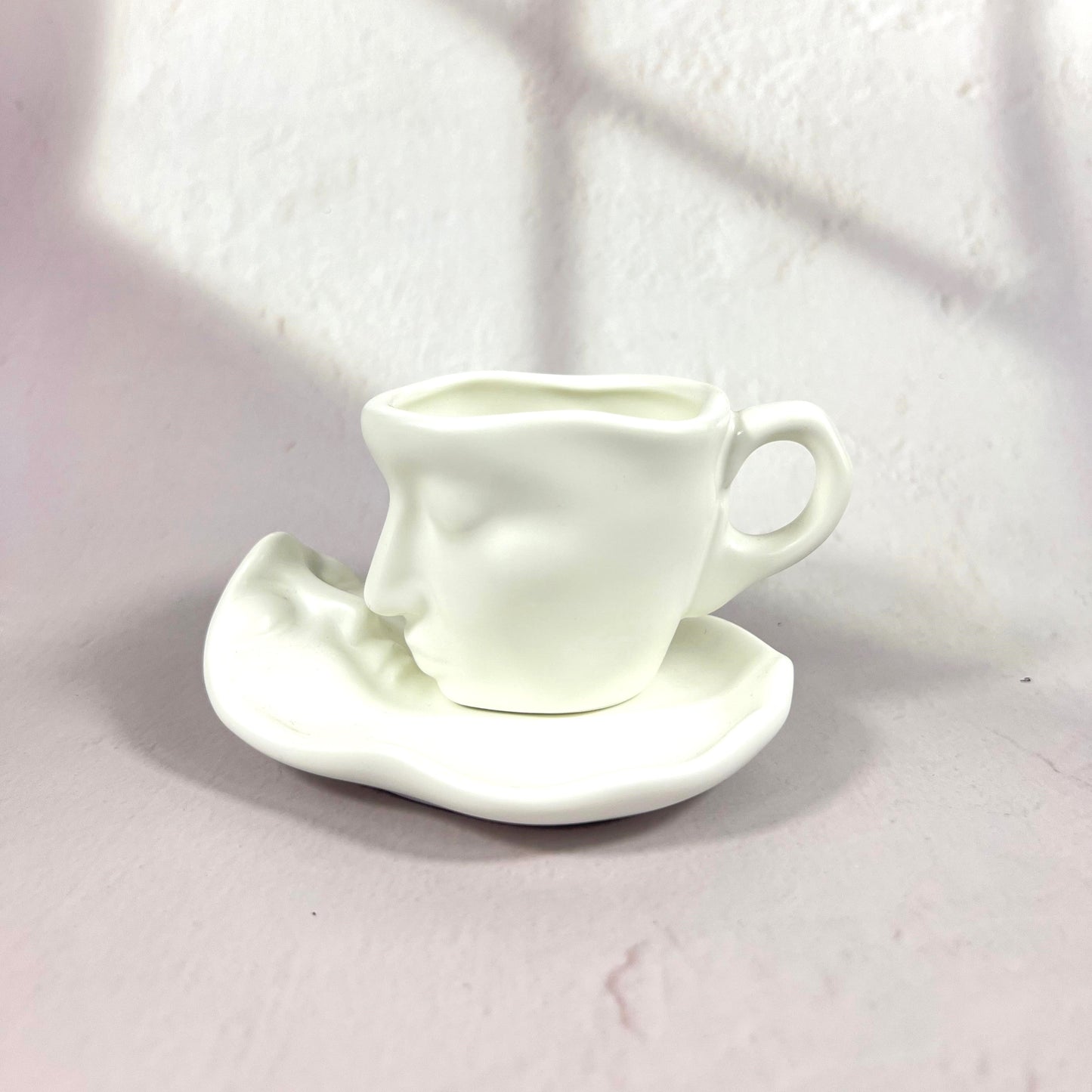 CERAMIC KISS ESPRESSO CUP/WHITE