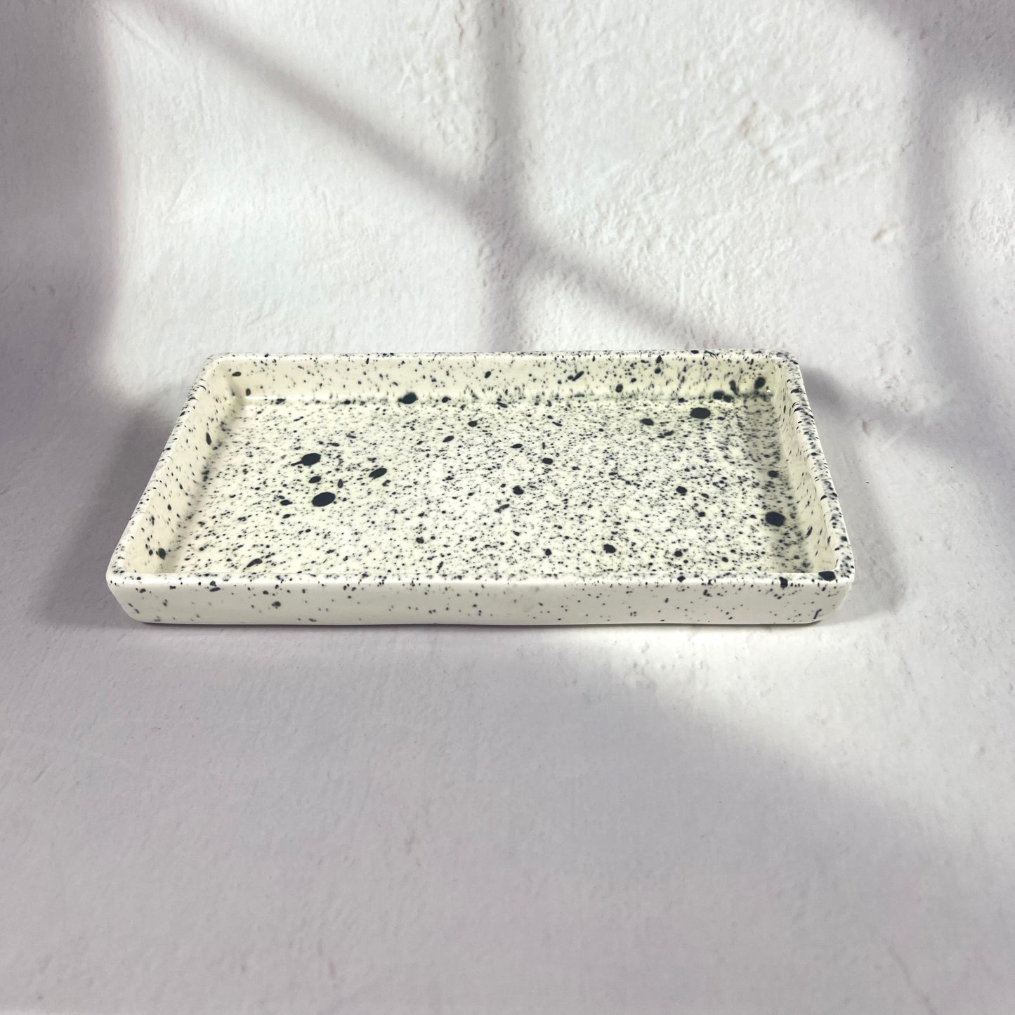 CERAMIC PLATE