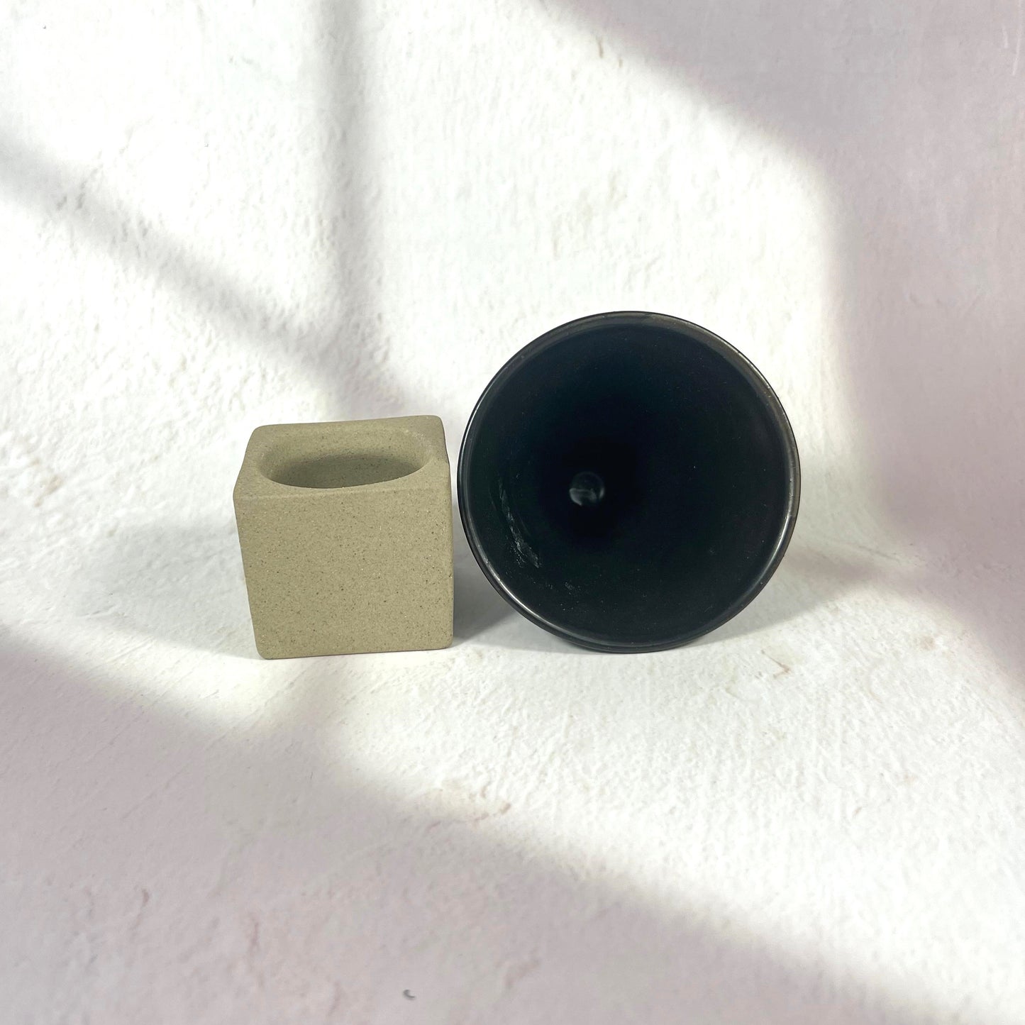 CONICAL SHAPED TEA CUP WITH HOLDER 100ML/BLACK