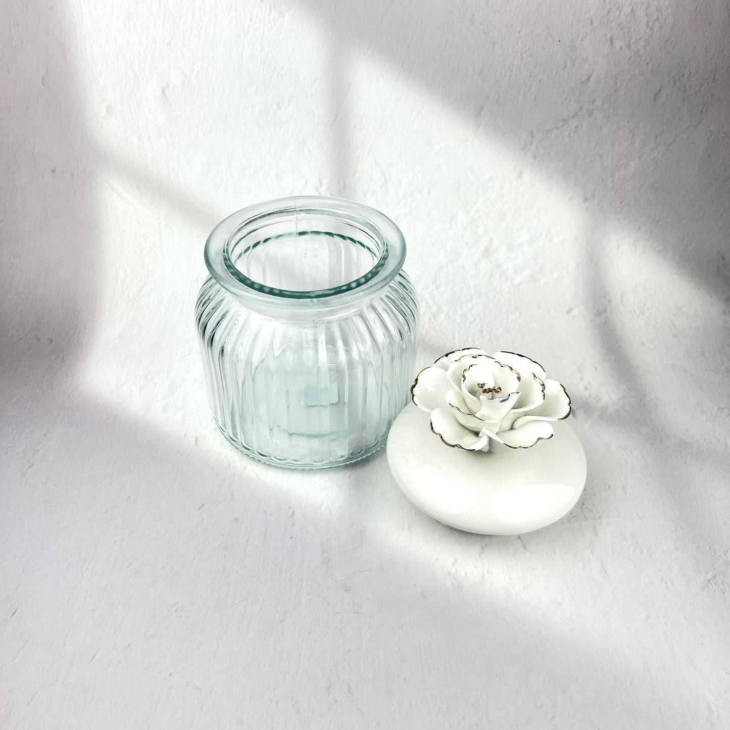 AIR TIGHT FOOD CONTAINERS 640/WHITE ROSE