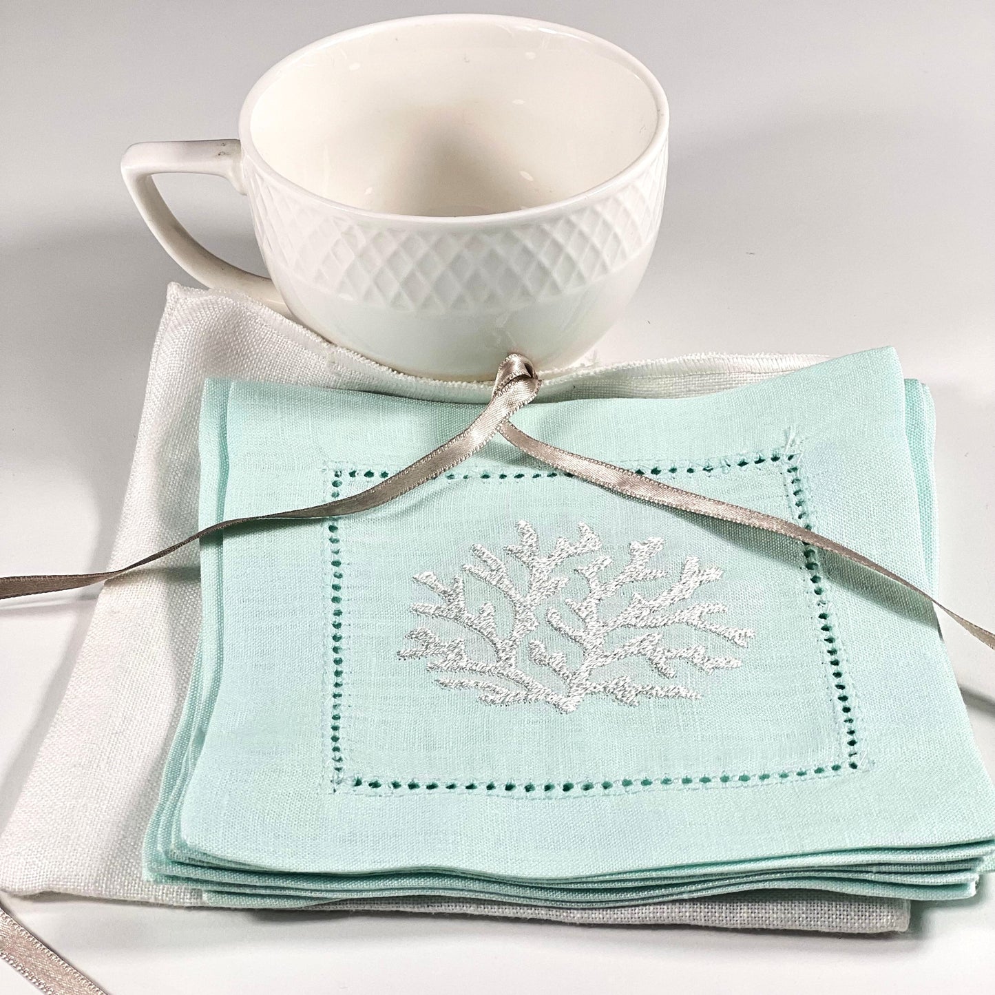 CORAL HEMSTICH SILVER-LIGHT TURQUOISE LINEN COCKTAIL NAPKIN 14*14