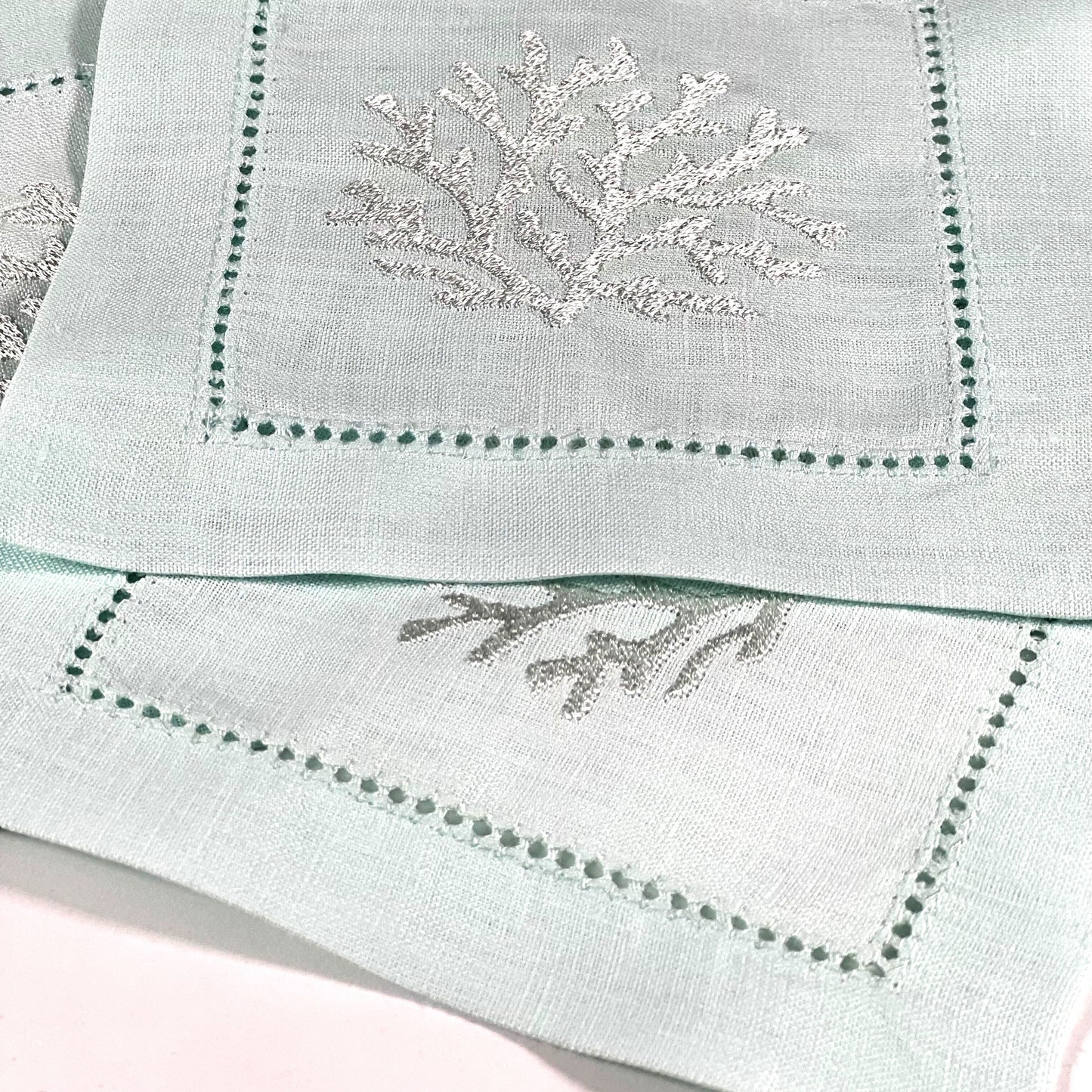 CORAL HEMSTICH SILVER-LIGHT TURQUOISE LINEN COCKTAIL NAPKIN 14*14