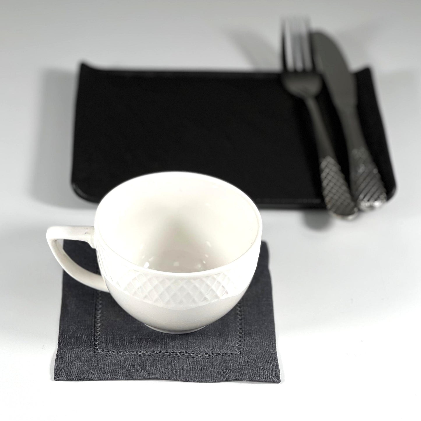 HEMSTICH LIGHT GRAY LINEN COASTER