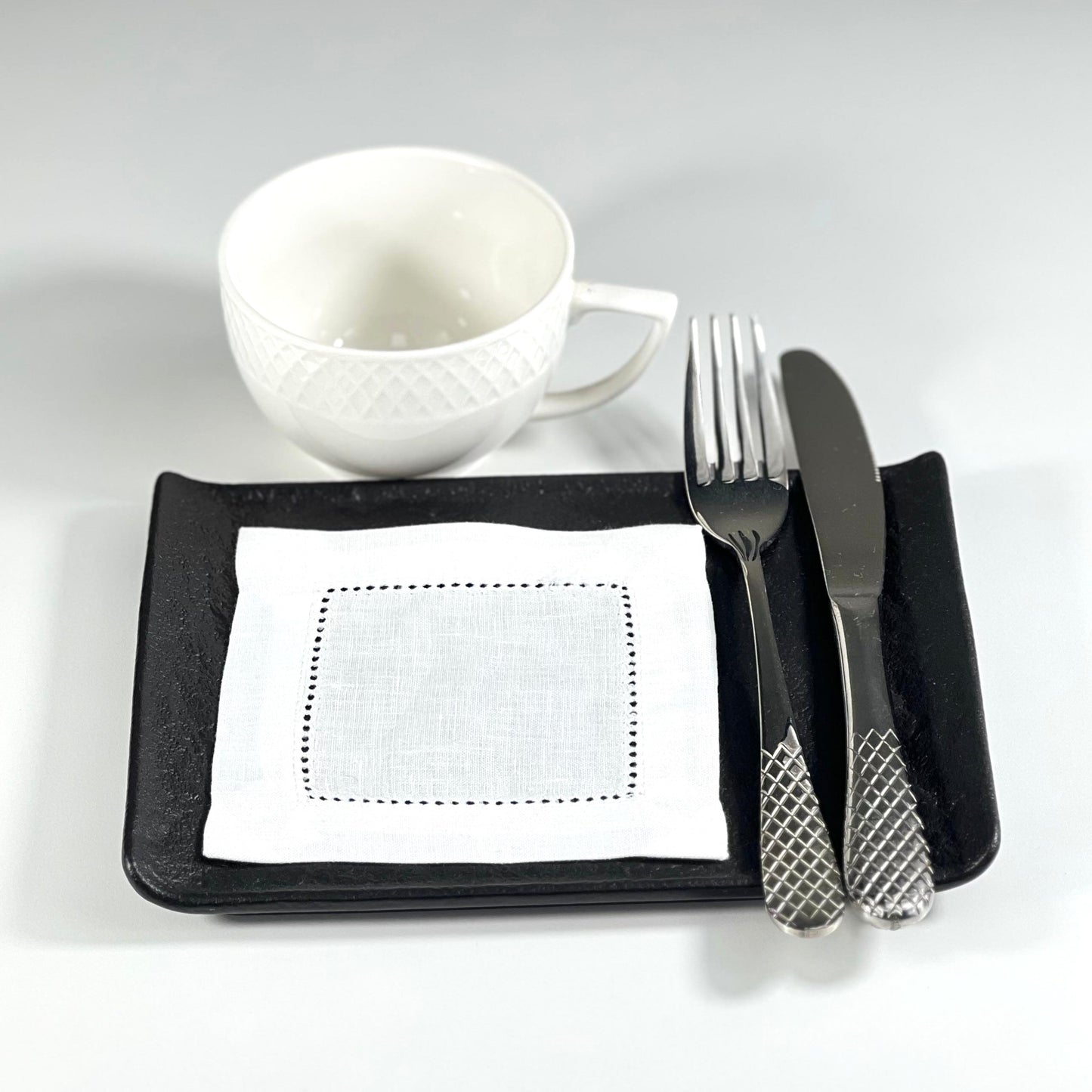 HEMSTICH WHITE LINEN COASTER