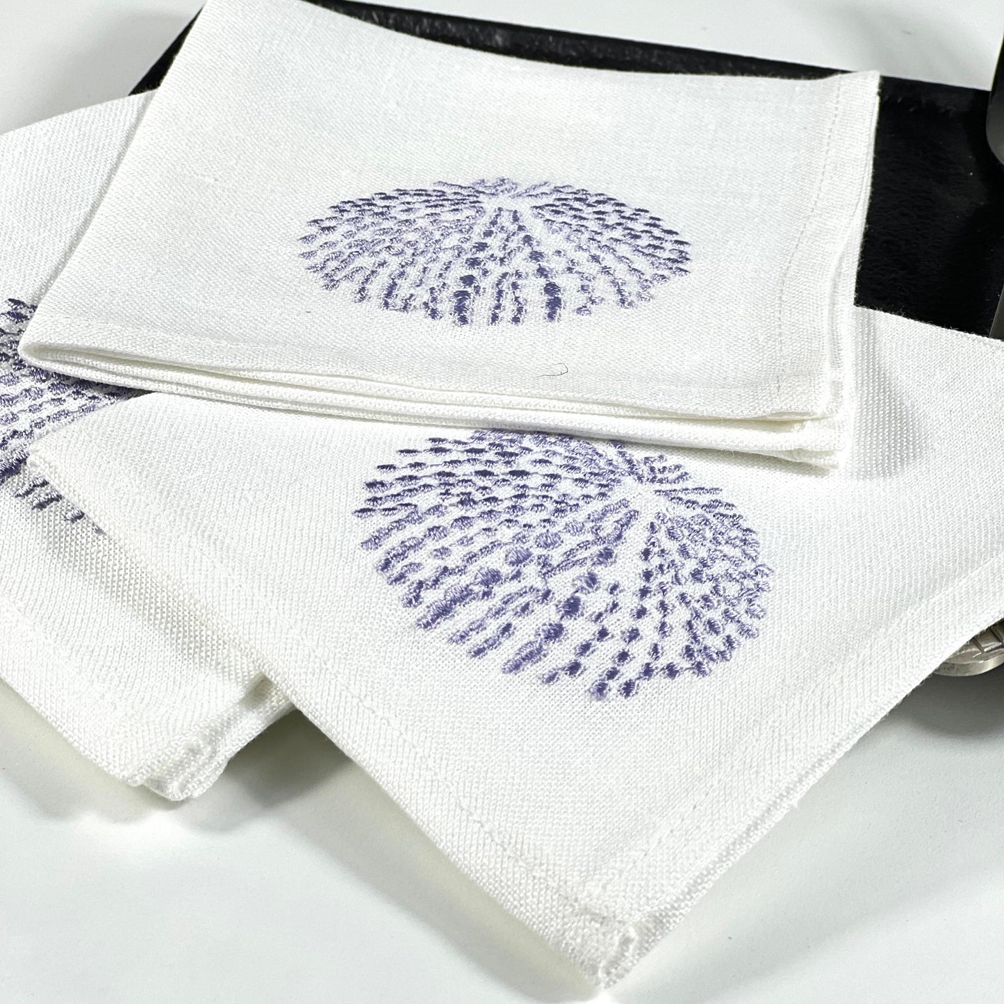 SEA URCHIN PURPLE -WHITE LINEN COCKTAIL NAPKIN