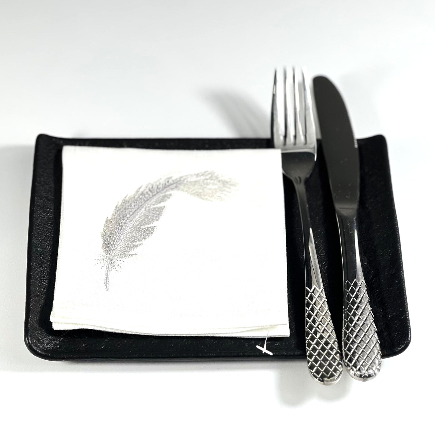 FAETHERS SILVER-WHITE COCKTAIL NAPKIN