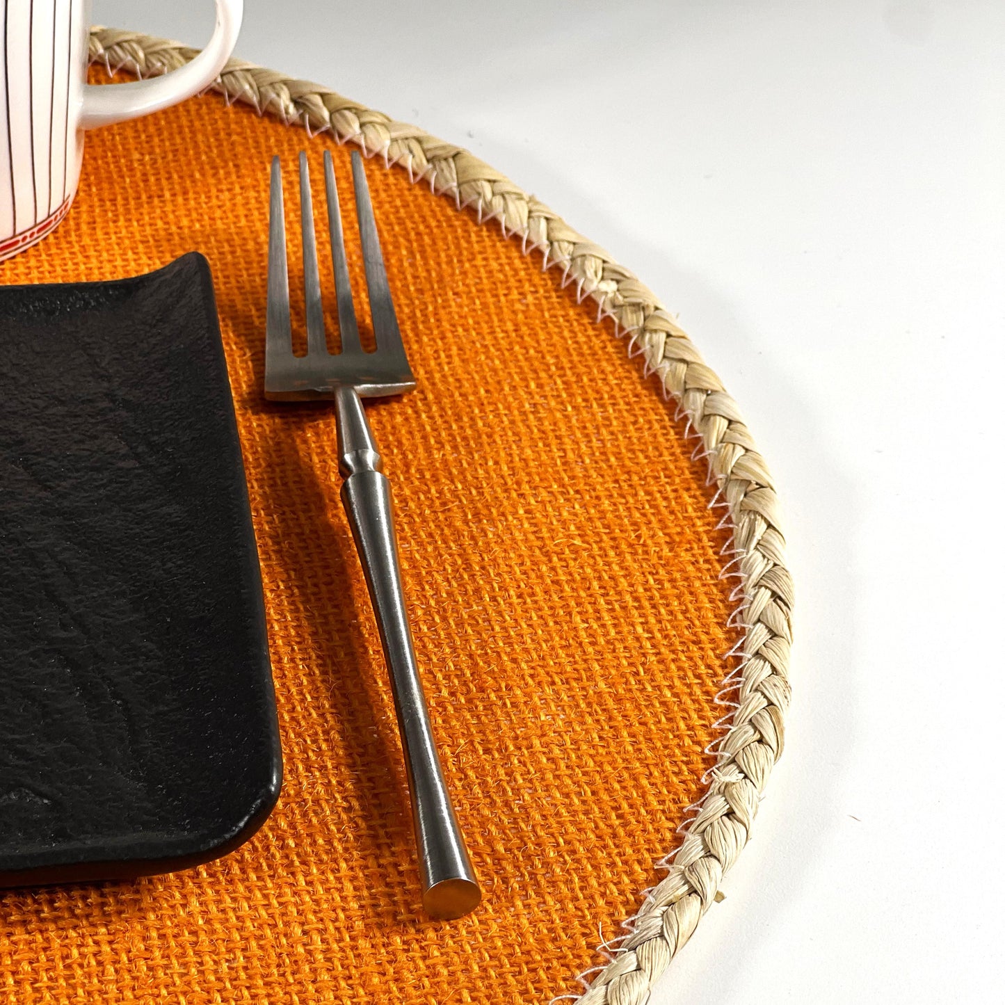 LIL AMERICAN SERVING PLACEMAT ORANGE 36X36X3CM
