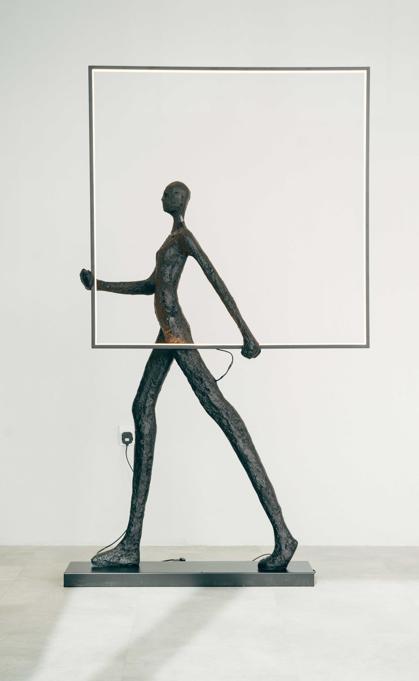 Walking Sculpture Lamp with Big Square Framed Lamp - Black