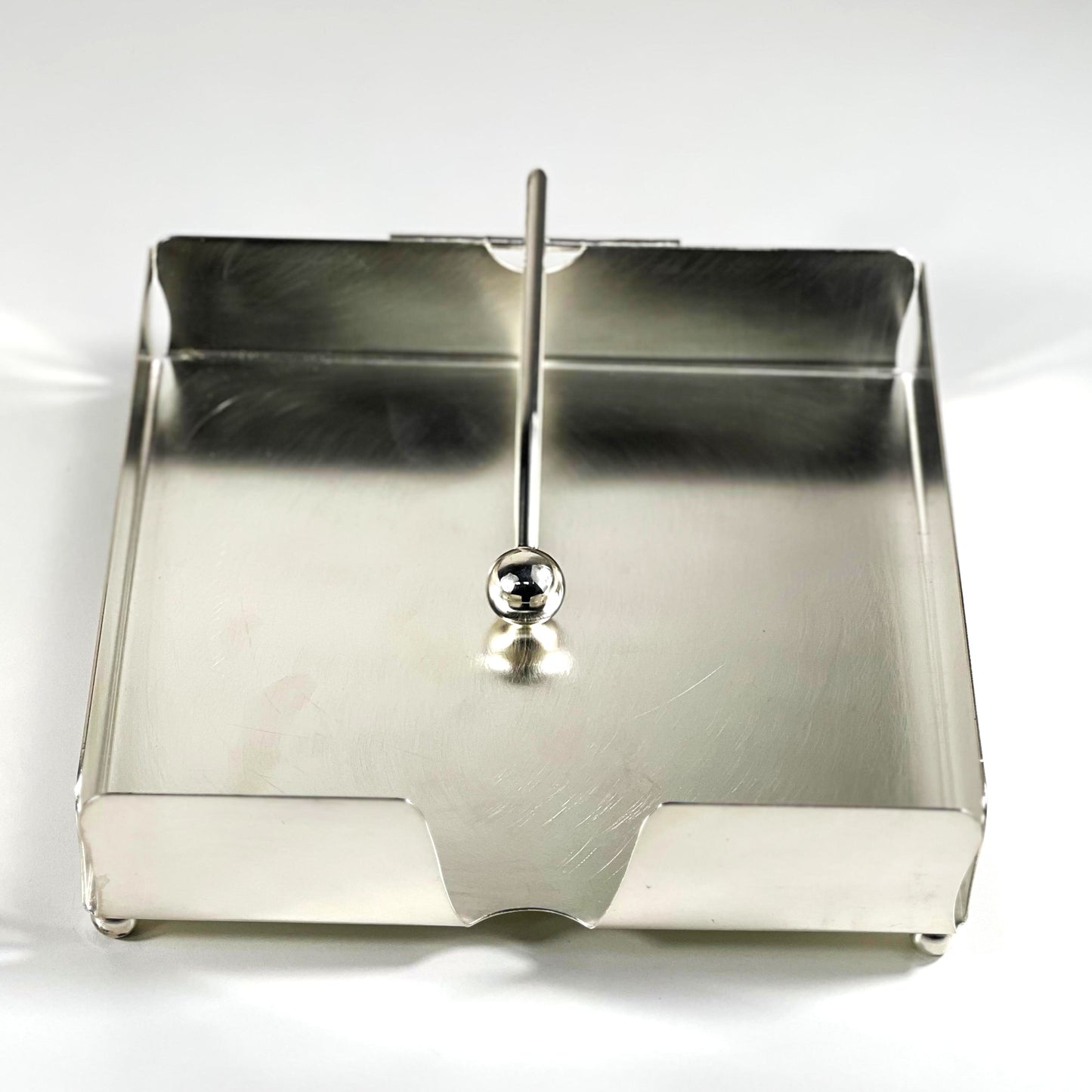 MEDIUM NAPKIN TRAY SILVER