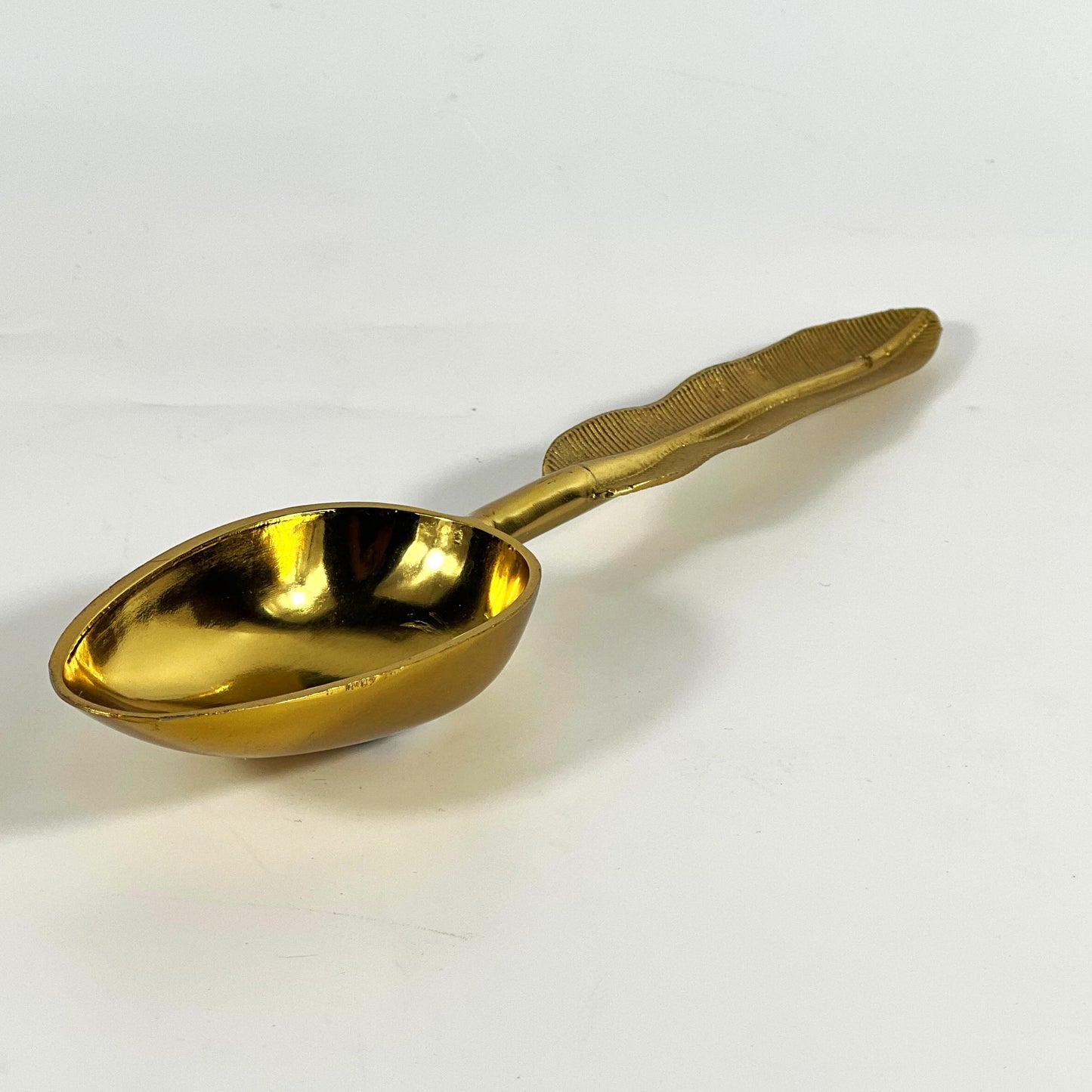 FEATHER BRASS SPOON GOLD