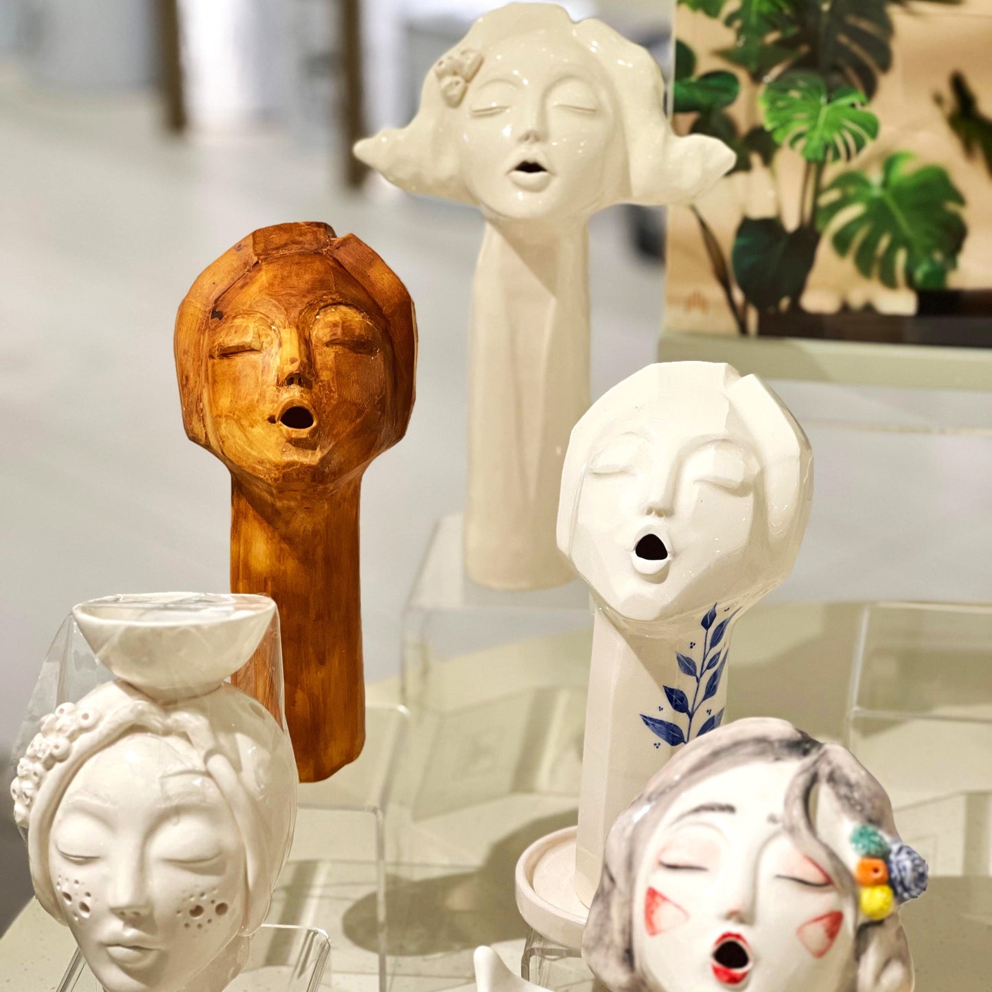 CERAMIC HANDMADE GIRL COLLECTION OUD BURNER