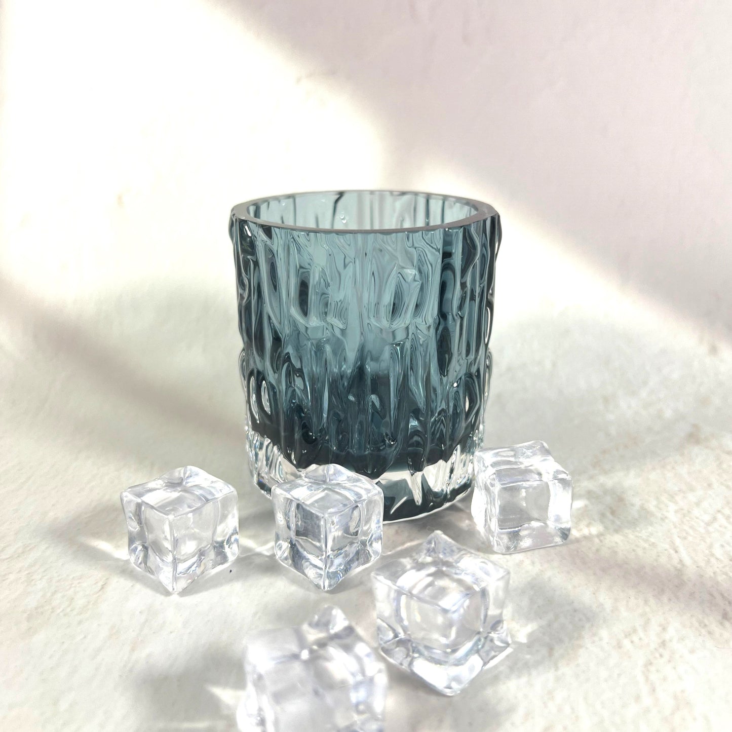 SHELL BLUE GLASS 7CM