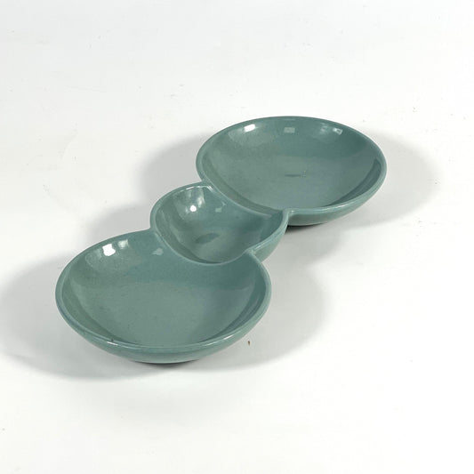 GREEN THREE-COMPARTMENT PLATE
