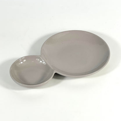 GRAY TWO-COMPARTMENT PLATE