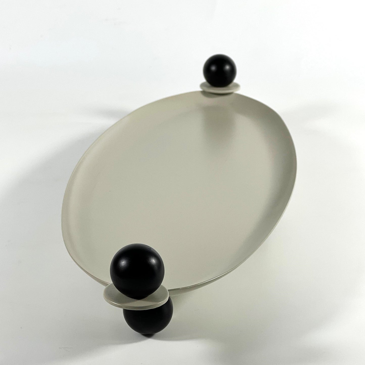 METAL SERVING PLATE