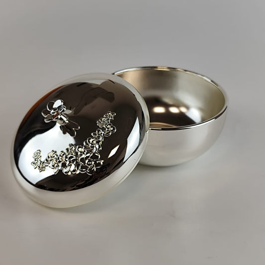 SILVER BOWL WITH FLOWER DESIGN 13CM
