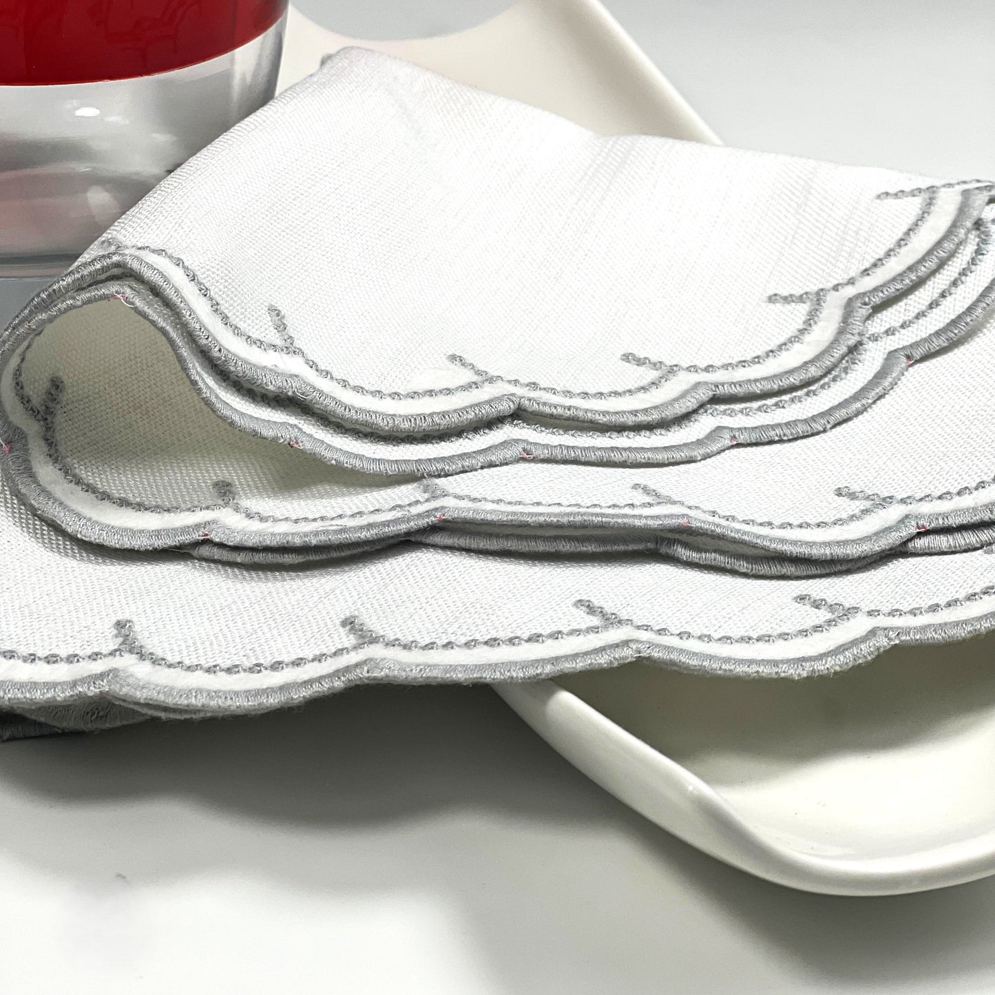 CORAL REEF POLYSTER TABLEMAT WHITE/GRAY 35CM  SET OF 2