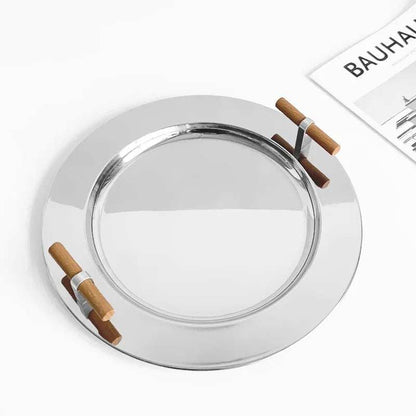 BELLA FRUIT BOWL - 30*30*18The BELLA fruit bowl combines modern elegance with functional design. Made from high-quality stainless steel, this sleek oval-shaped bowl features polished reflectivServing Tray