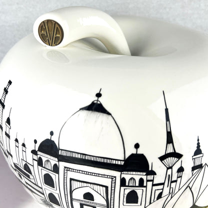 EVA/MOMBAI - APPLE SHAPED MONEYBOX BIG