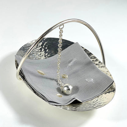 ELEGANT NAPKIN HOLDER SILVER
